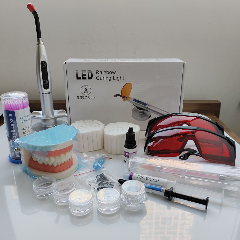 Professional A Kit Crystals Li - Teeth Whitening Kit At Home のレビューと価格